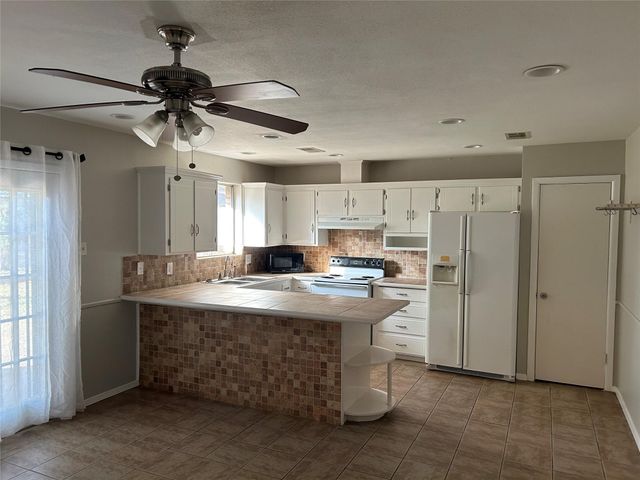 7830 Claremont Drive, Dallas, TX 75228