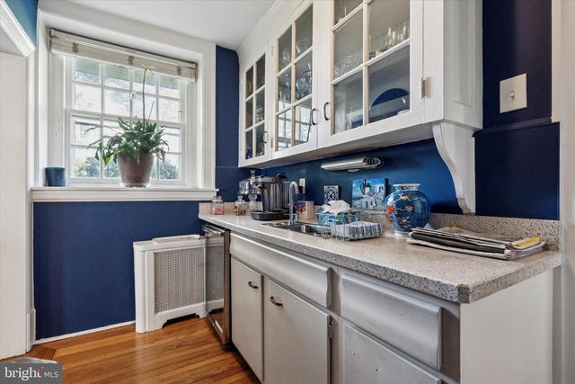 6380 CITY AVE, Philadelphia, PA 19151