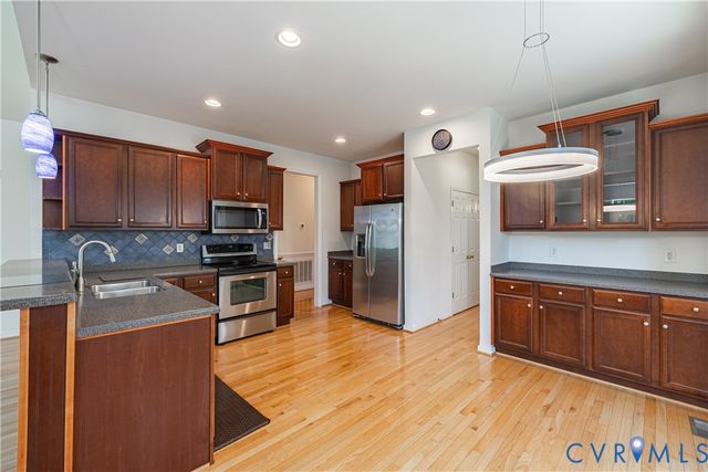 5039 Willows Green Rd, Henrico, VA 23059