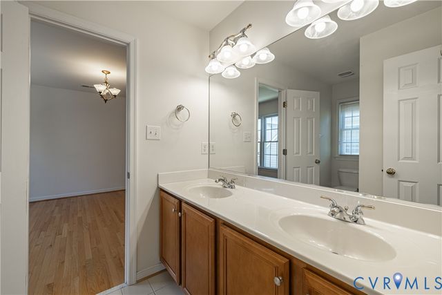 5039 Willows Green Rd, Henrico, VA 23059