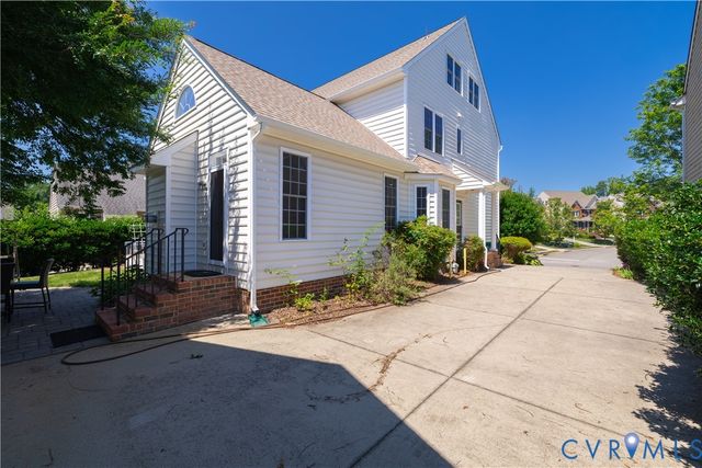 5039 Willows Green Rd, Henrico, VA 23059