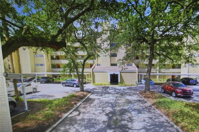 13626 GREENFIELD DRIVE 102, Tampa, FL 33618