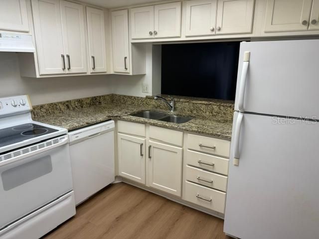 13626 GREENFIELD DRIVE 102, Tampa, FL 33618