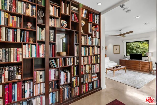 10697 Calle Quebrada, Goleta, CA 93117