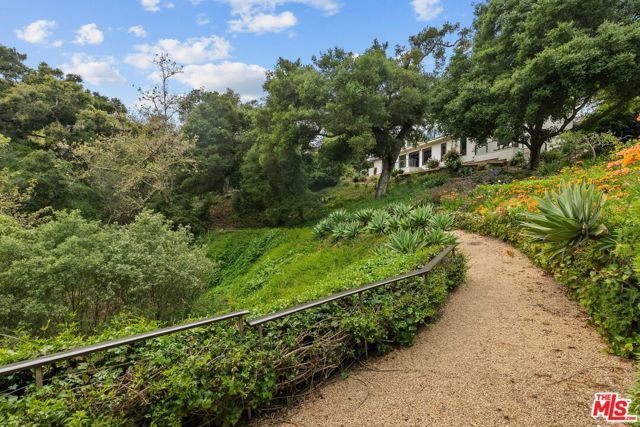 10697 Calle Quebrada, Goleta, CA 93117