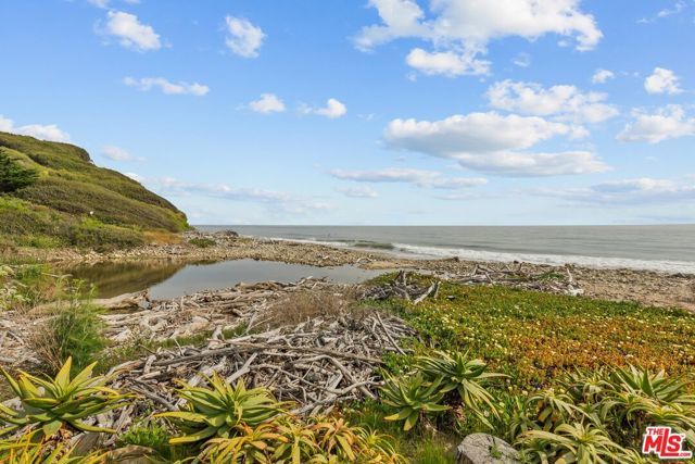 10697 Calle Quebrada, Goleta, CA 93117