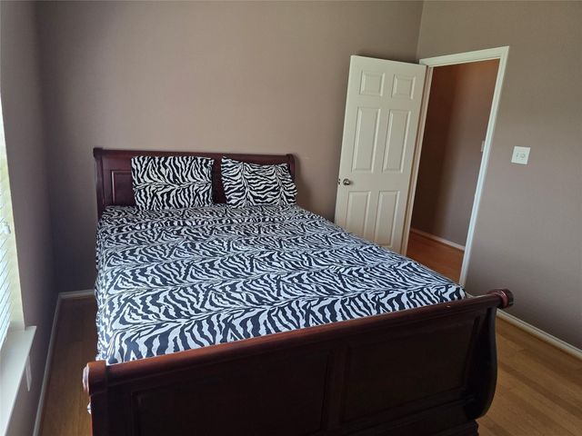 2414 Hidden Park Court, Richmond, TX 77469