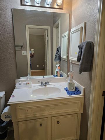2414 Hidden Park Court, Richmond, TX 77469