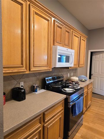 2414 Hidden Park Court, Richmond, TX 77469