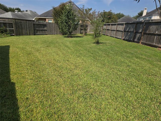 2414 Hidden Park Court, Richmond, TX 77469