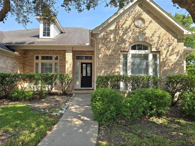 2414 Hidden Park Court, Richmond, TX 77469