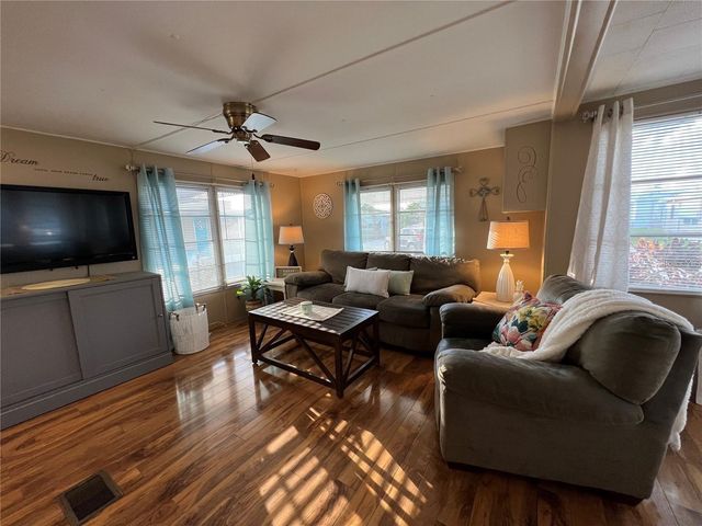 4221 11TH STREET E, Ellenton, FL 34222