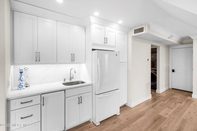 25 Niblick Street, Point Pleasant Beach, NJ 08742