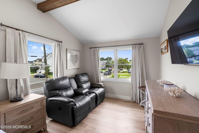 25 Niblick Street, Point Pleasant Beach, NJ 08742