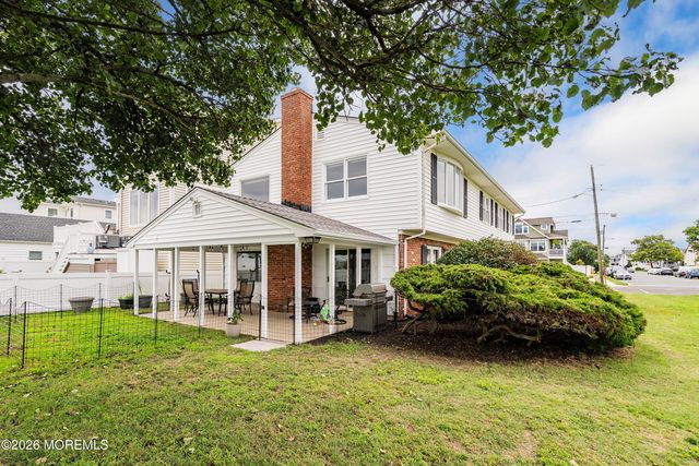 25 Niblick Street, Point Pleasant Beach, NJ 08742