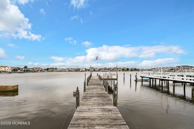 25 Niblick Street, Point Pleasant Beach, NJ 08742