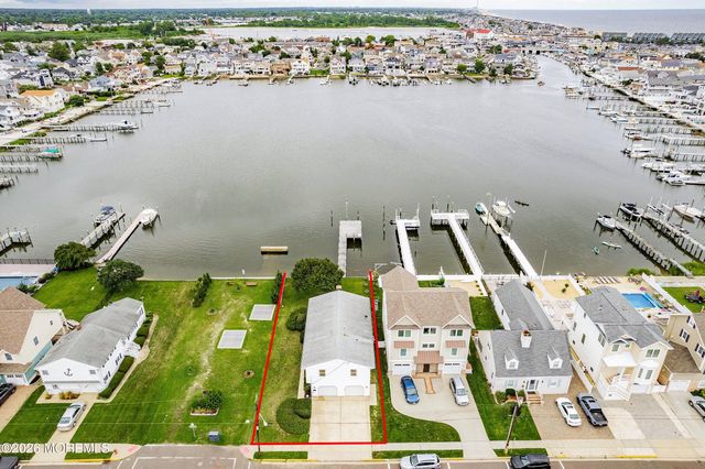 25 Niblick Street, Point Pleasant Beach, NJ 08742