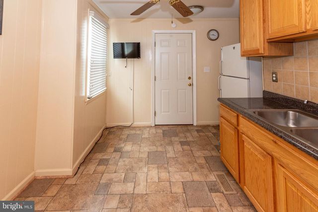 3413 YARDLEY DR, Baltimore, MD 21222