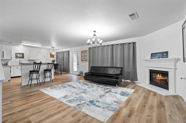 1024 Ridgetop Drive, Justin, TX 76247