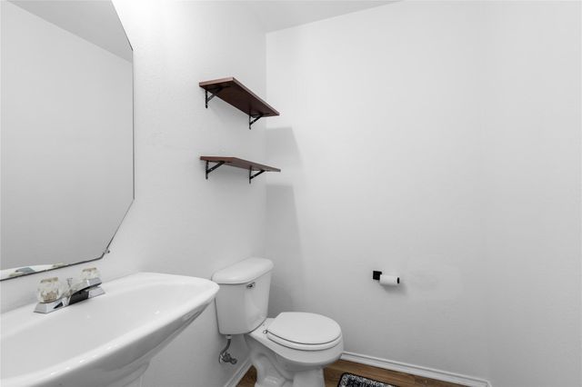 1024 Ridgetop Drive, Justin, TX 76247