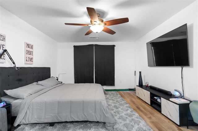 1024 Ridgetop Drive, Justin, TX 76247