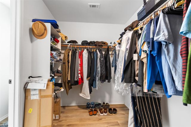 1024 Ridgetop Drive, Justin, TX 76247