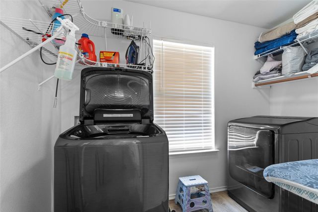 1024 Ridgetop Drive, Justin, TX 76247