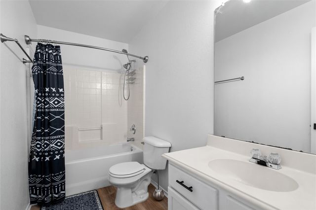 1024 Ridgetop Drive, Justin, TX 76247