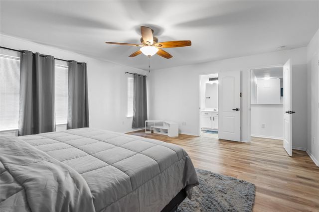 1024 Ridgetop Drive, Justin, TX 76247