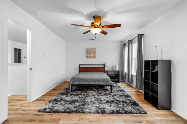 1024 Ridgetop Drive, Justin, TX 76247