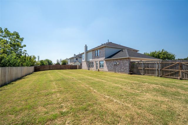 1024 Ridgetop Drive, Justin, TX 76247