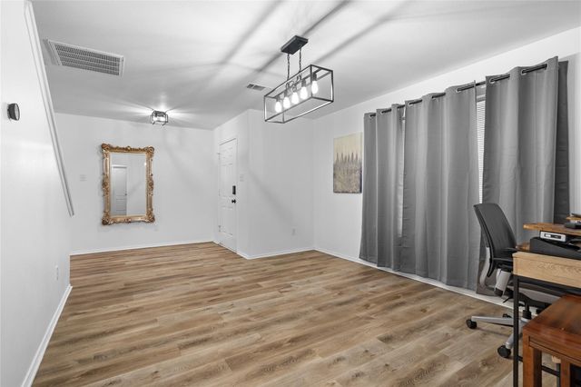 1024 Ridgetop Drive, Justin, TX 76247