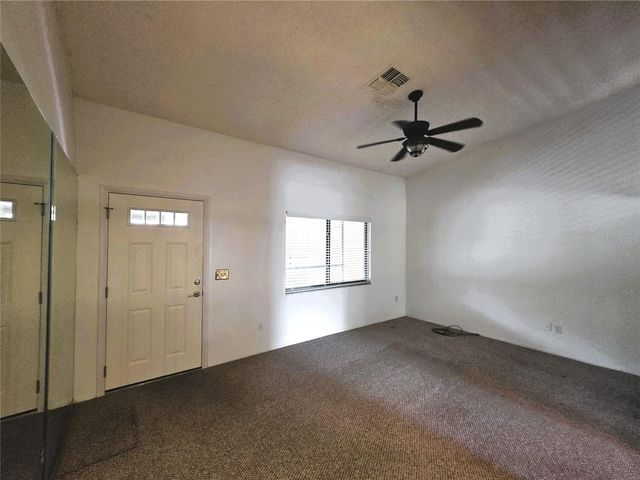 1775 CUPECOY CIRCLE O6, Lutz, FL 33558