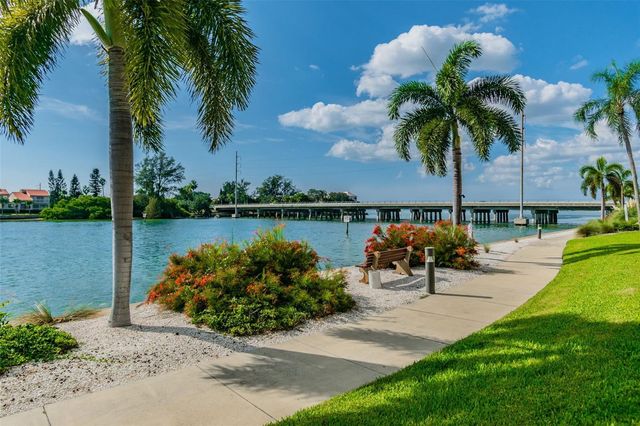 5200 BRITTANY DRIVE S 1508, St Petersburg, FL 33715