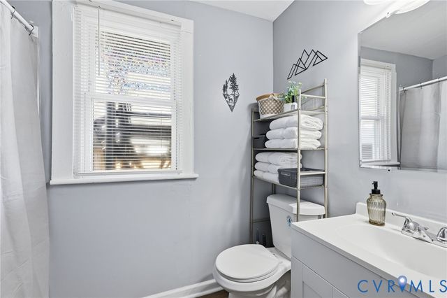 401 S 20th Ave, Hopewell, VA 23860