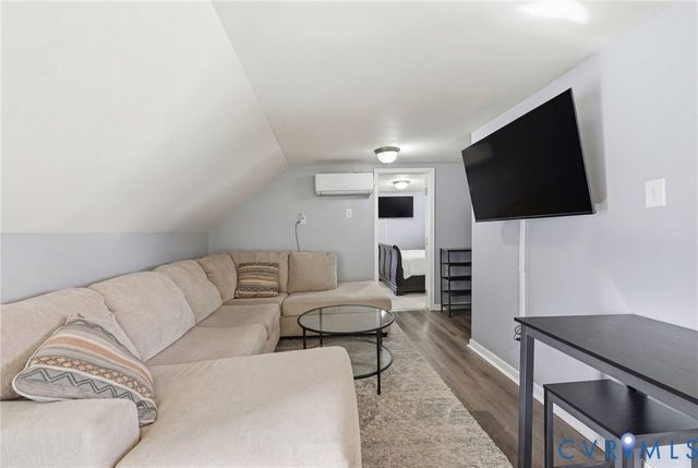 401 S 20th Ave, Hopewell, VA 23860