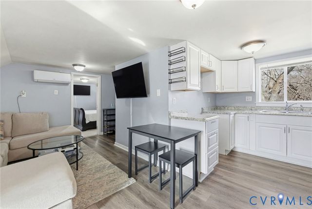 401 S 20th Ave, Hopewell, VA 23860