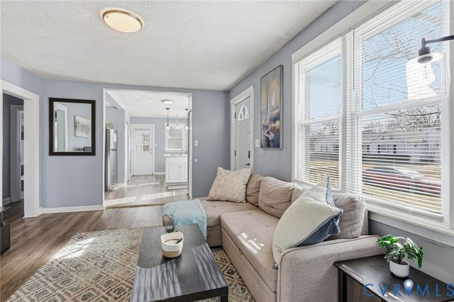 401 S 20th Ave, Hopewell, VA 23860