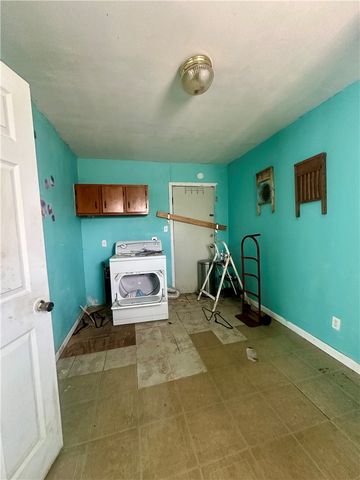 801 Ruben Chavez, Robstown, TX 78380