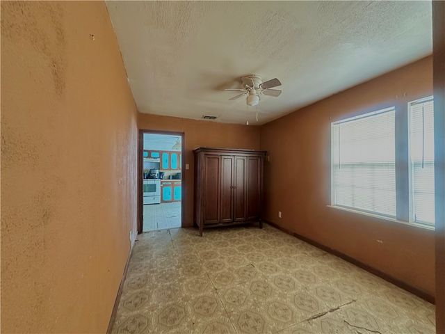 801 Ruben Chavez, Robstown, TX 78380