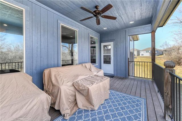 4925 Tallgrass Street, Leavenworth, KS 66048