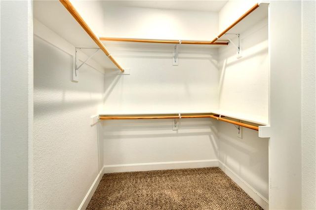 4925 Tallgrass Street, Leavenworth, KS 66048