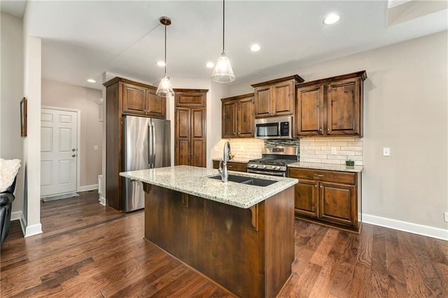 4925 Tallgrass Street, Leavenworth, KS 66048