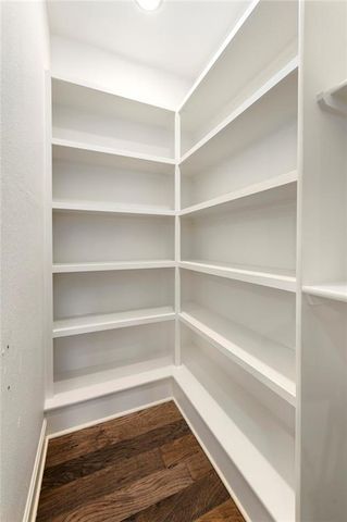 4925 Tallgrass Street, Leavenworth, KS 66048