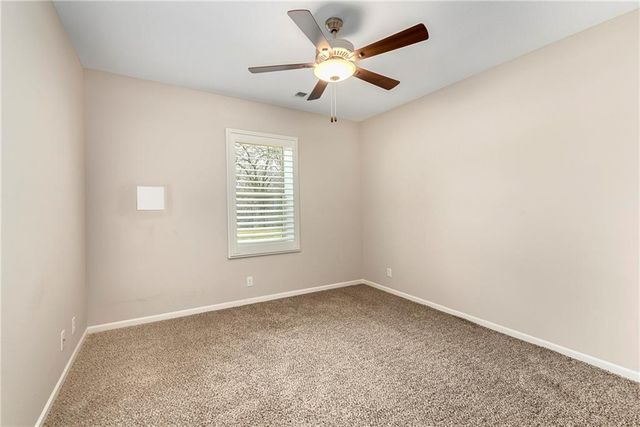 4925 Tallgrass Street, Leavenworth, KS 66048