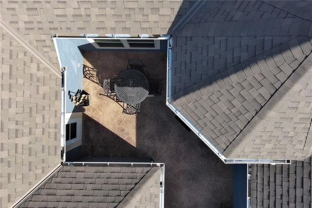 4925 Tallgrass Street, Leavenworth, KS 66048