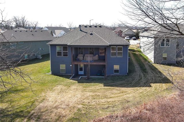 4925 Tallgrass Street, Leavenworth, KS 66048