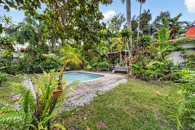 320 San Sebastian Avenue, Coral Gables, FL 33134