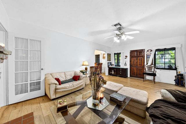 320 San Sebastian Avenue, Coral Gables, FL 33134