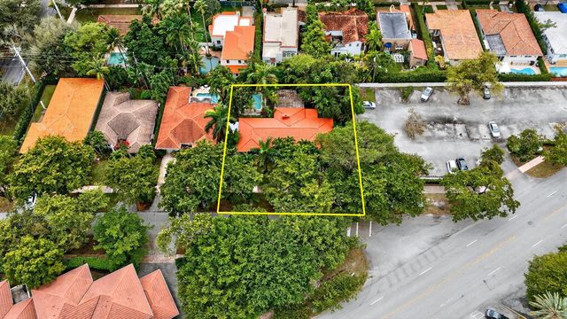 320 San Sebastian Avenue, Coral Gables, FL 33134